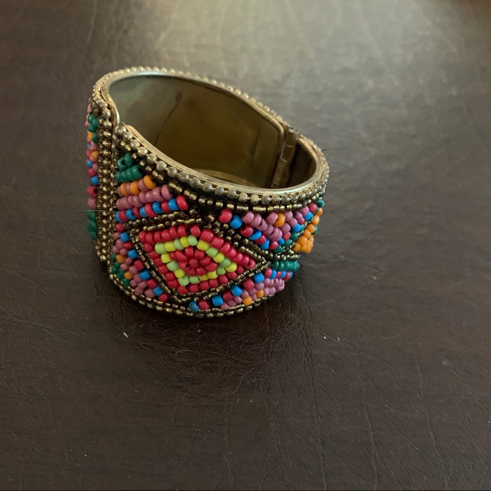 Woman’s cuff - Picture 4 of 5